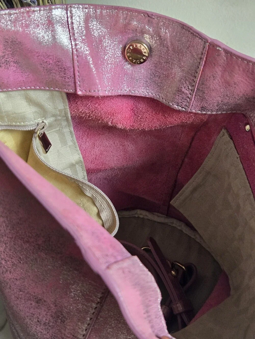 GUC Furla Pink Metallic Leather Hobo Bucket Bag With Strap